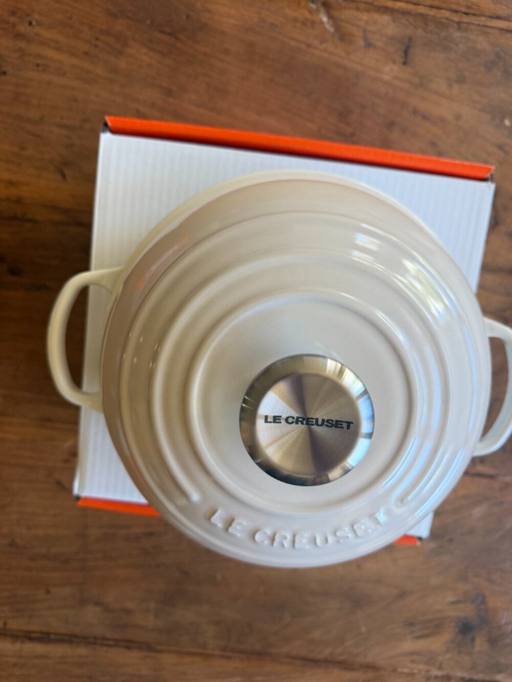 Le Creuset Signature Enameled Cast Iron 1 3/4 qt 9 1/2 " Bread Oven Meringue NEW - Picture 10 of 16